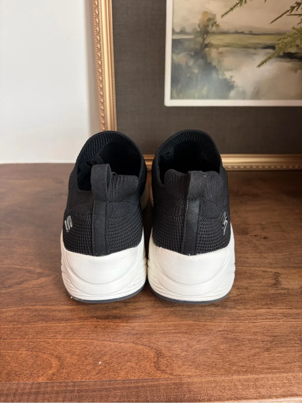 Skechers sneakers women